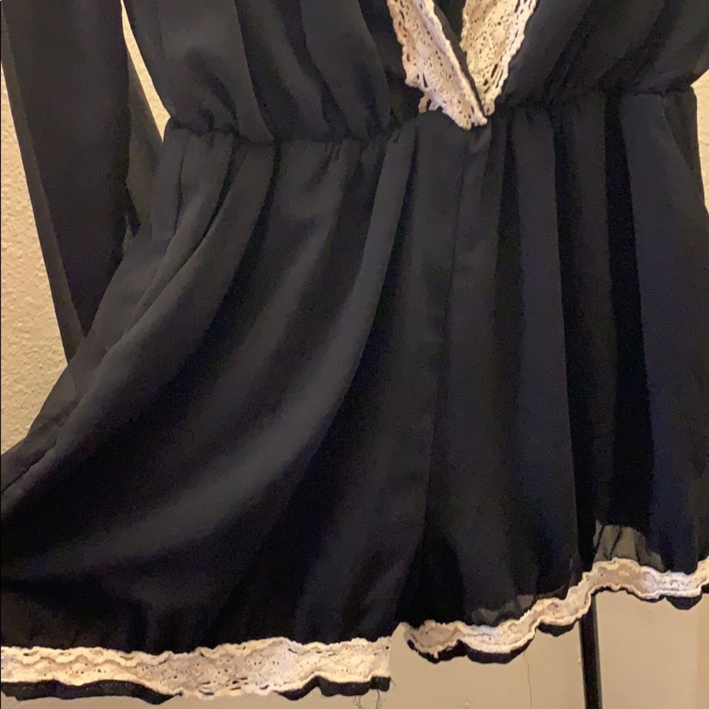 Romper! - Picture 4 of 4